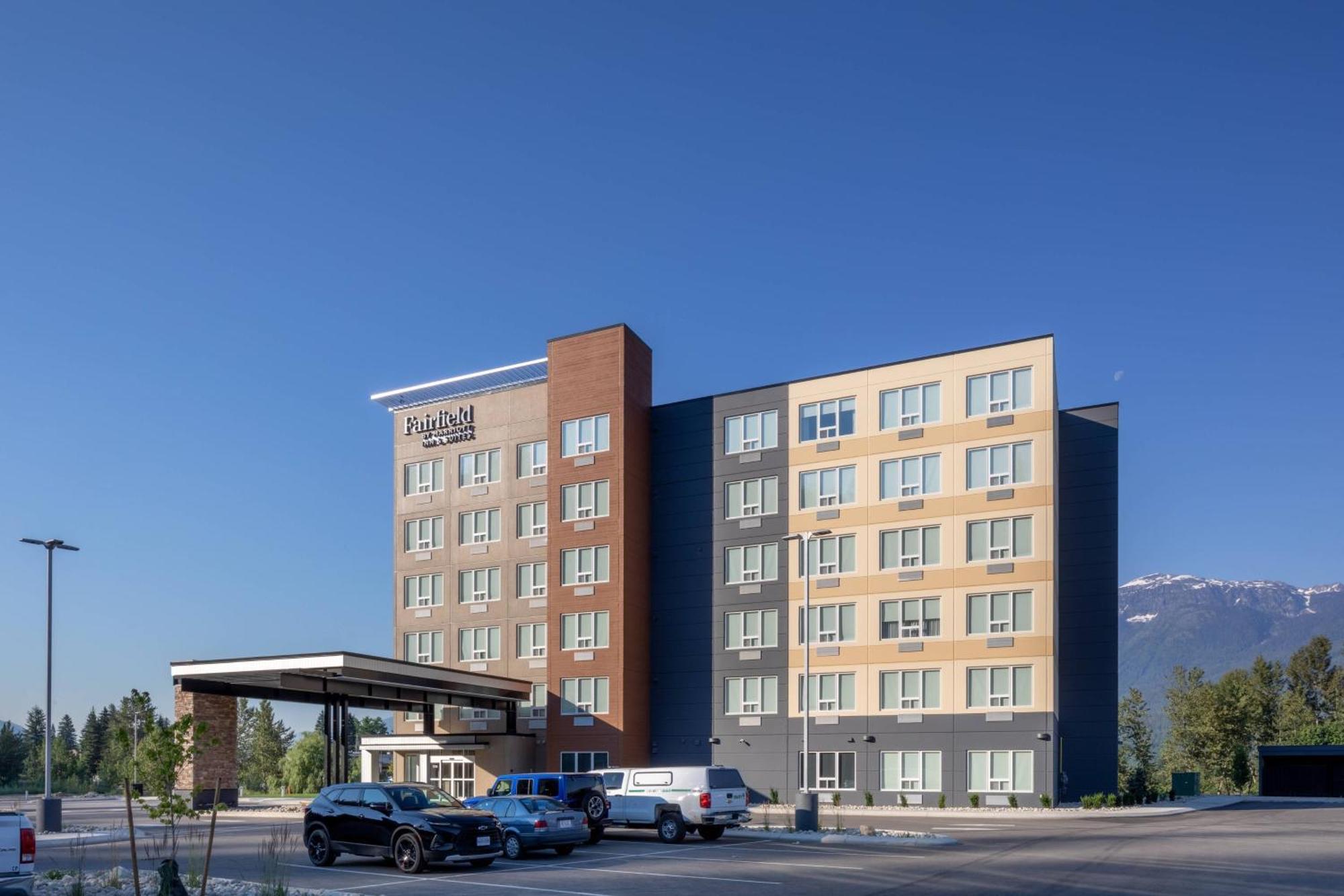 Fairfield By Marriott Inn & Suites Revelstoke Exteriér fotografie
