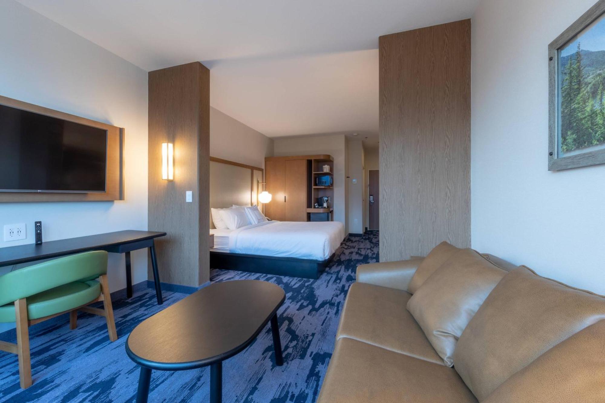 Fairfield By Marriott Inn & Suites Revelstoke Exteriér fotografie